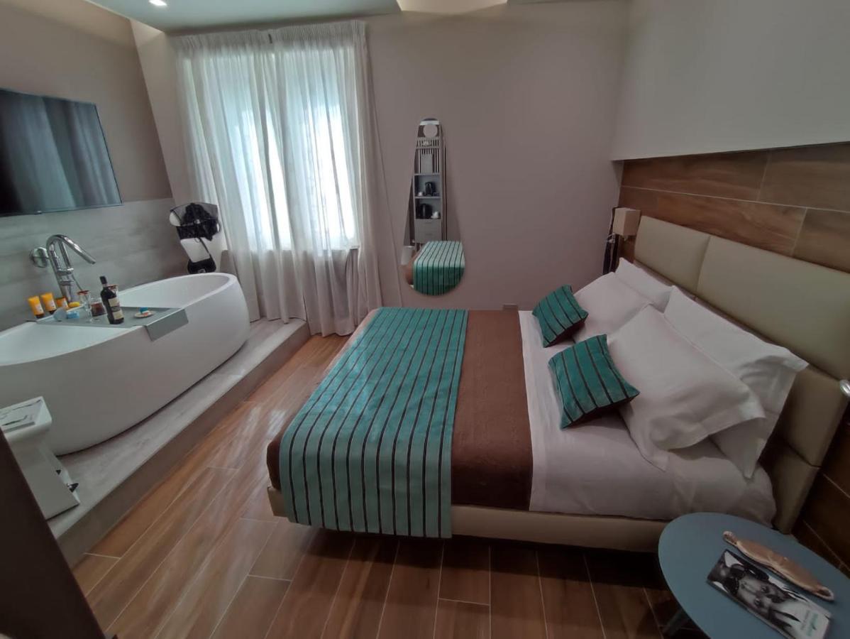 Il Sogno Di Afrodite Luxury B And B Rome Extérieur photo